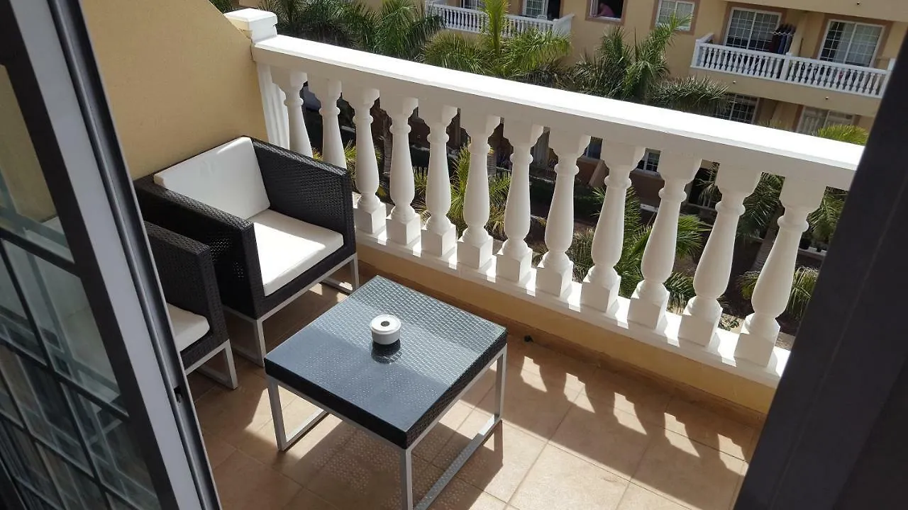 Palm-Mar 2 Rooms Lovely!!! アロナ